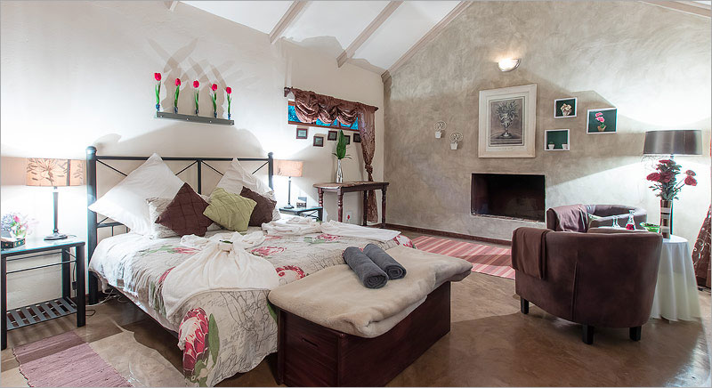 Weaver Country Suite at the Feathered Nest